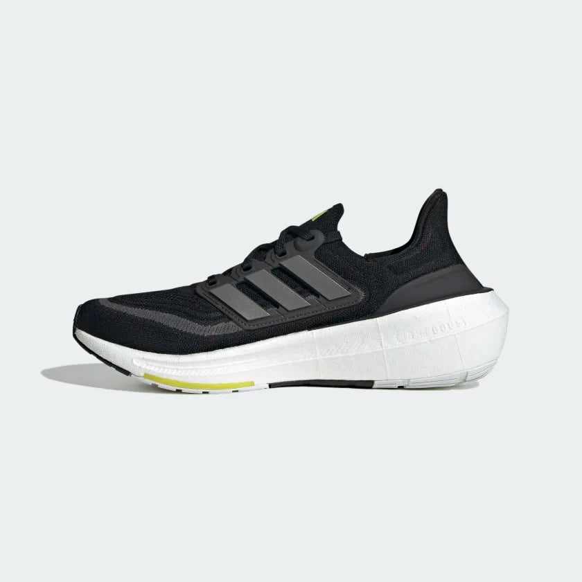 ULTRABOOST LIGHT SHOES