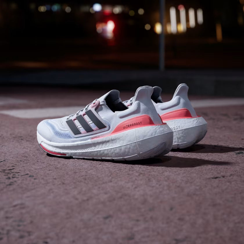ULTRABOOST LIGHT SHOES