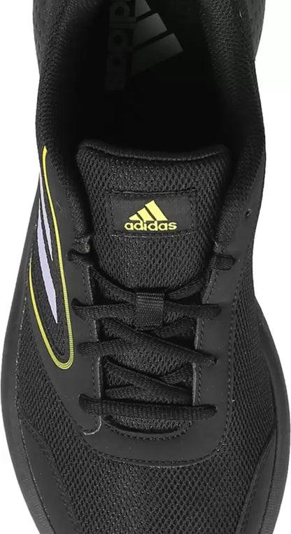 Fluento M Running Shoes For Men  (Black)